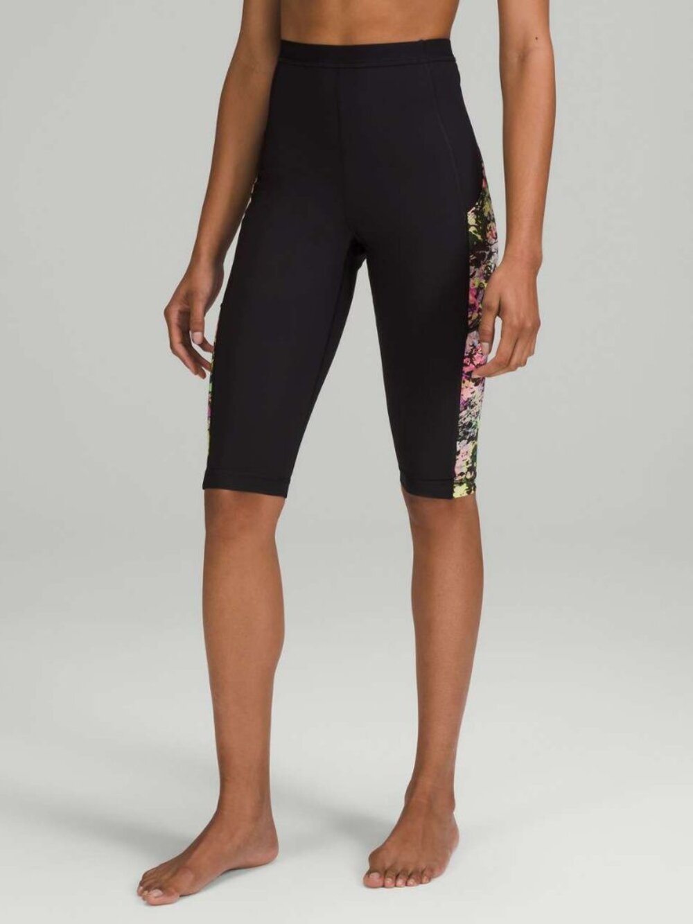 NWT Lululemon Women’s High Rise Paddle Crop 15.75" Leggings Pink Multi 6